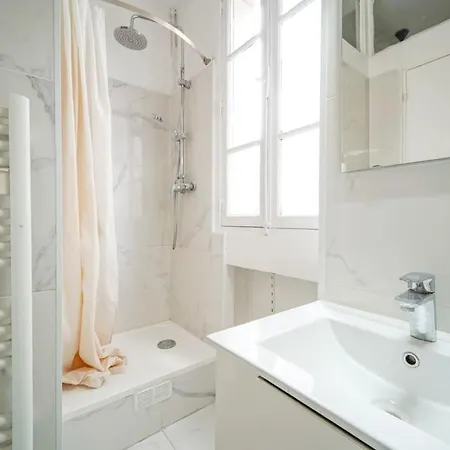 Appartamento Studio Buttes-chaumont - Hautpoul - V Parigi