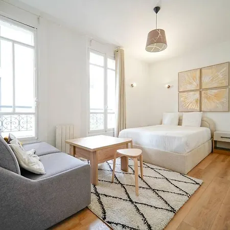Studio Buttes-chaumont - Hautpoul - V Parigi